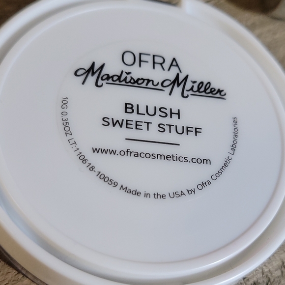 Makeup  bundle - Picture 3 of 14